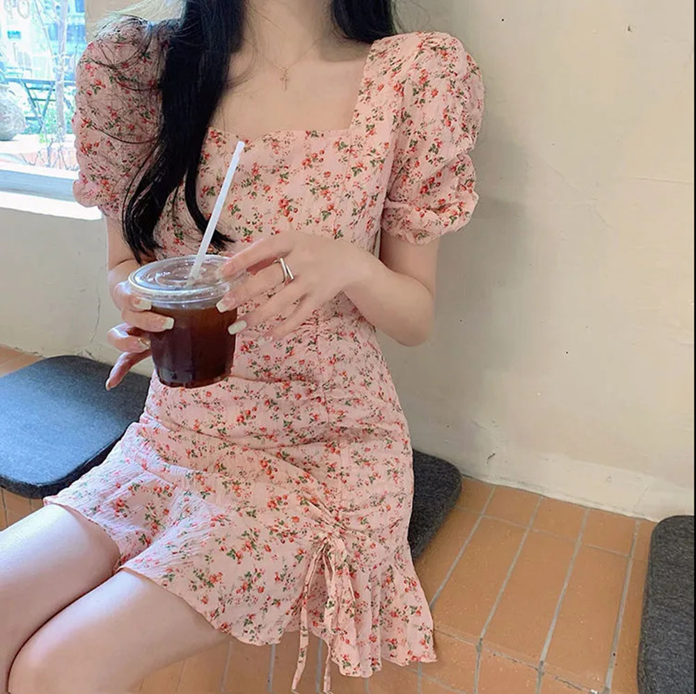 Letnia kwiatowa mini sukienka  – Summer Clothing For 70 Year Old Woman recenzja i cena