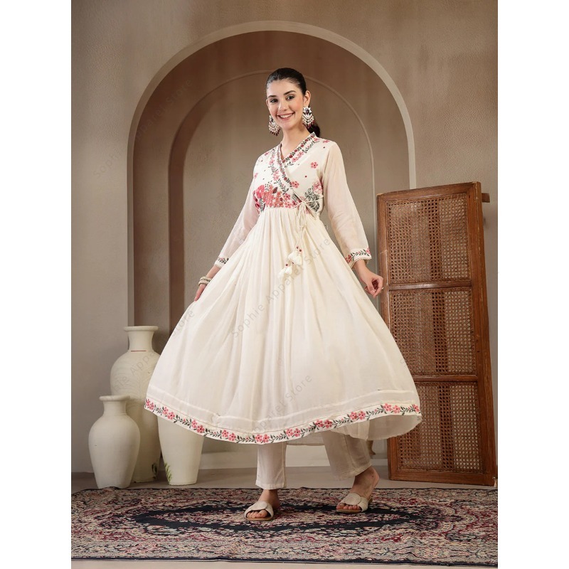 Biały bawełniany zestaw Anarka – Summer Clothing India recenzja i cena